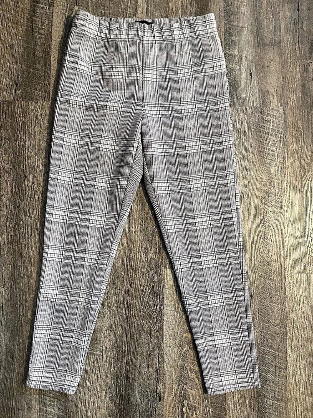 Simply Styled Women’s Large Plaid Pants\leggings in Gray & White with warm insid